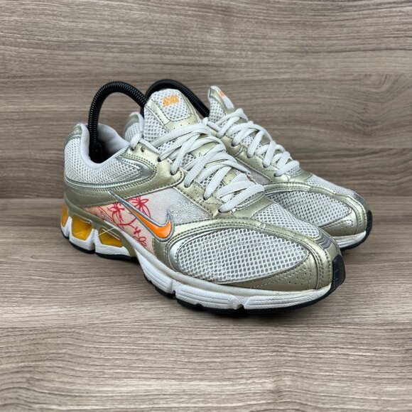 Nike Active Gym Fitness Workout Training Running Shoe - Picture 3 of 8